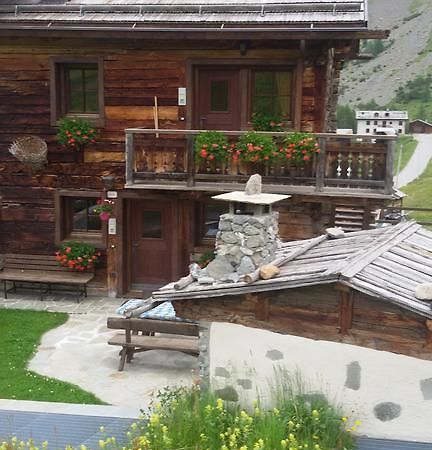 Chalet Pila リヴィーニョ エクステリア 写真