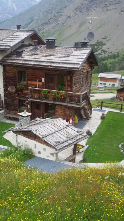 Chalet Pila リヴィーニョ エクステリア 写真